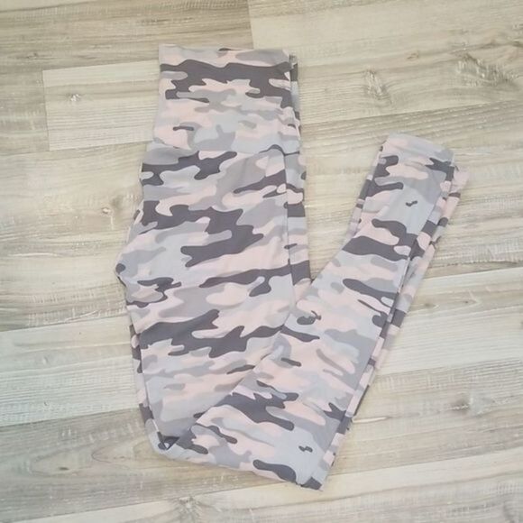 YMI Leggings Performance Women's Medium Pink and grey camouflage ankle - Picture 2 of 7